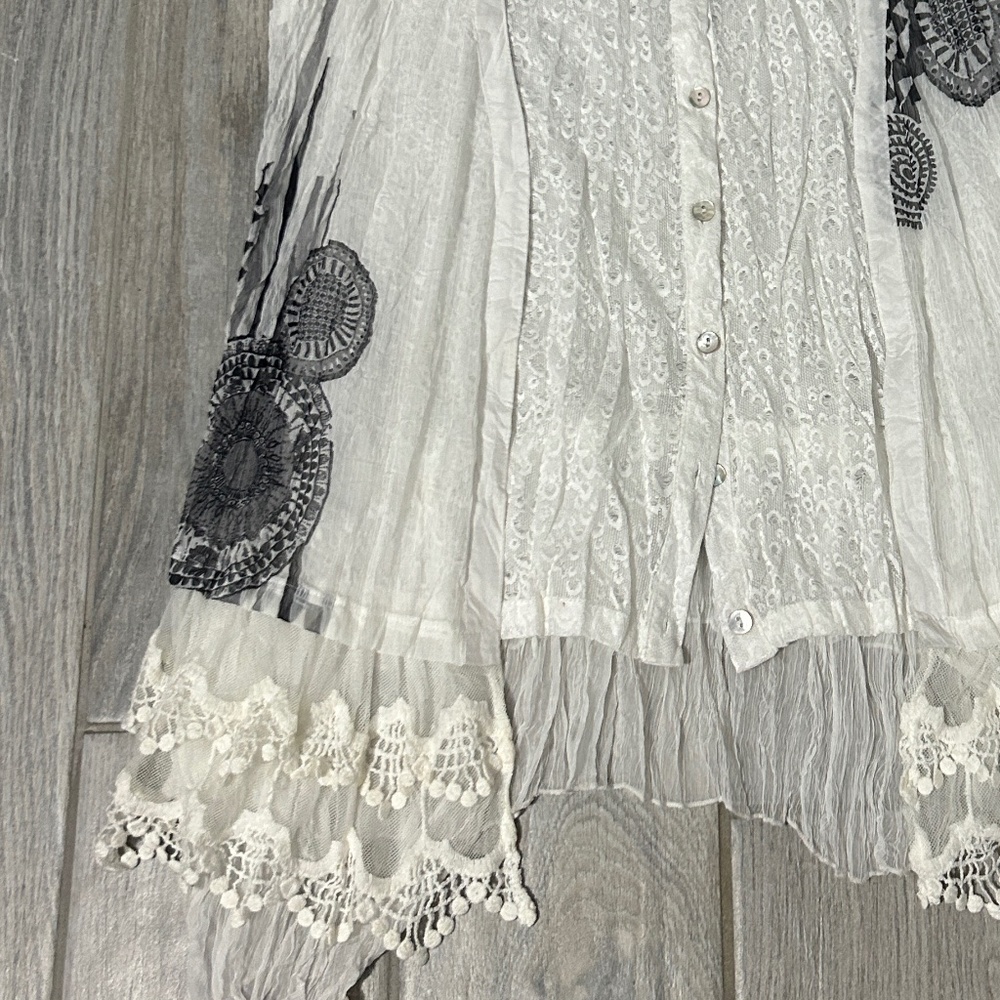 LIKE NEW! Women's Elena Wang Sheer Boho Lace White Layered Tunic - MEDIUM